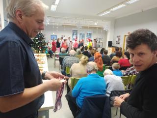 VÁNOČNÍ POSEZENÍ V DST