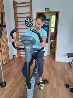 ZDRAVOTNĚ TĚLESNÁ VÝCHOVA