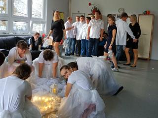 VÁNOČNÍ POSEZENÍ V DST