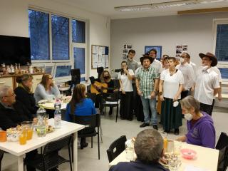 VÁNOČNÍ POSEZENÍ V DST