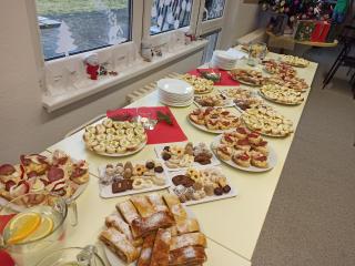 VÁNOČNÍ POSEZENÍ V DST