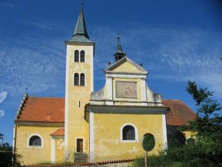 Kraselov-kostel.jpg