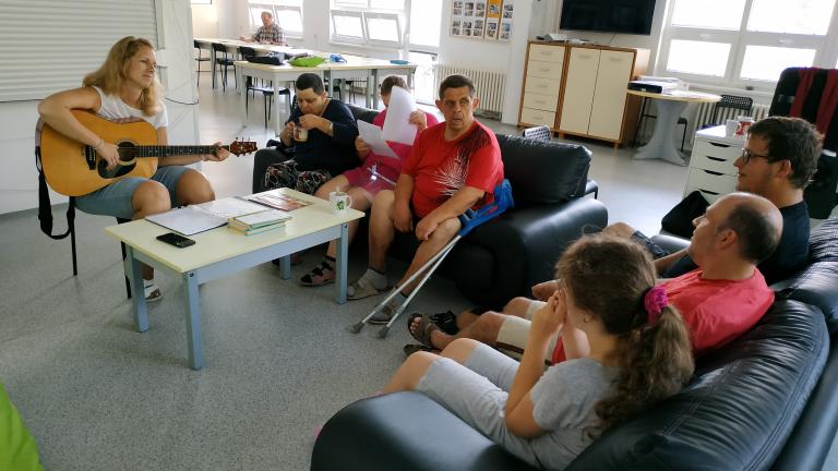 SPOLEČNÉ ZPÍVÁNÍ